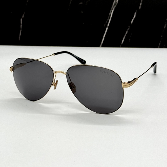 NEW TOM FORD TF993 28A AVIATOR UNISEX SUNGLASSES TOM FORD PORSCHA FT0993 - Picture 4 of 9